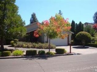 2591 Knolls Dr, Santa Rosa, CA 95405