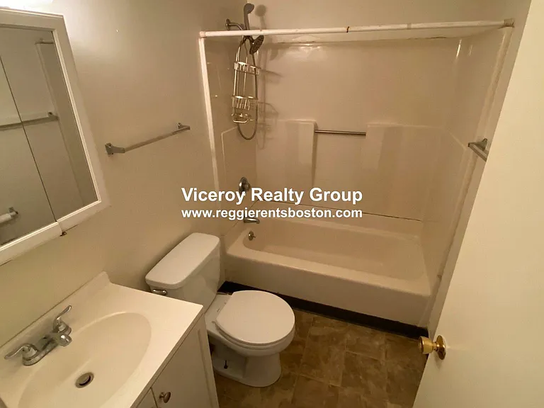 385 Dorchester St #A10V — Photo 11