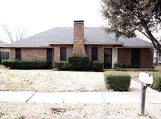 3725 Viewmont Dr, Carrollton, TX 75007