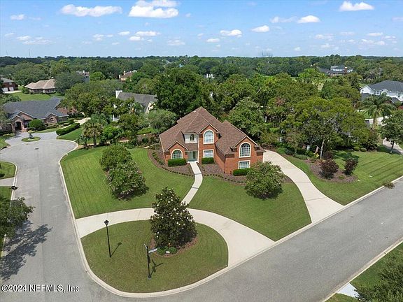 4th image of 12831 ISLEWORTH Drive