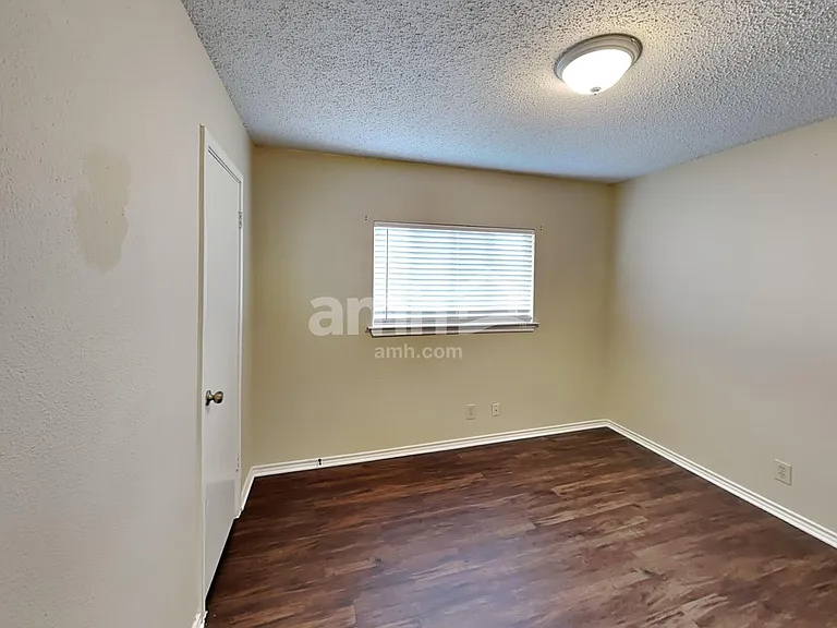 8066 Chestnut Cape Dr — Photo 16
