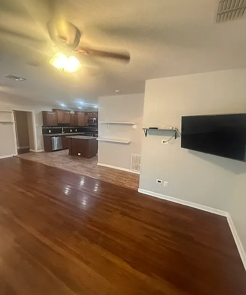 1809 Merriman Ave — Photo 8