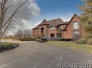 2460 Balyeat Dr, Lima, OH 45805