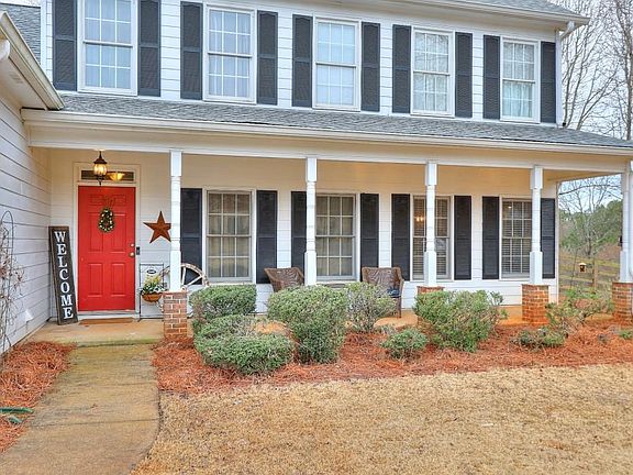 4th image of 920 Planters Pl