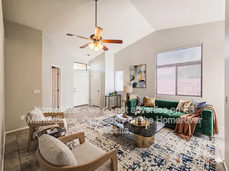 30580 N Maple Chase Dr — Photo 3