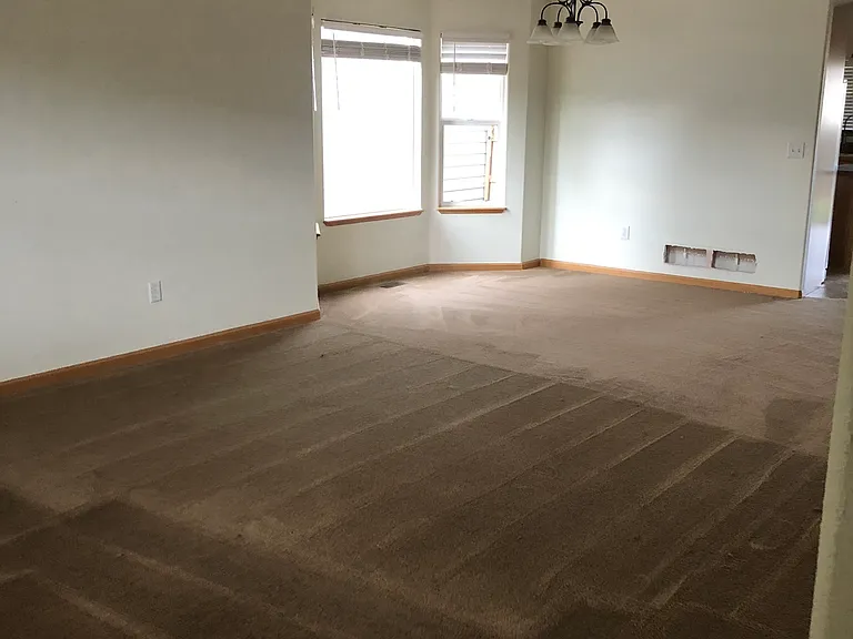 418 Gypsum Ln — Photo 4