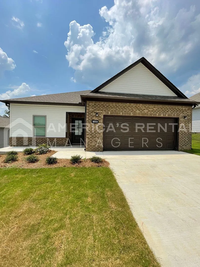 Home for Rent in the Vance/Brookwood, AL area View with 48 Hours Notice! — Photo 1