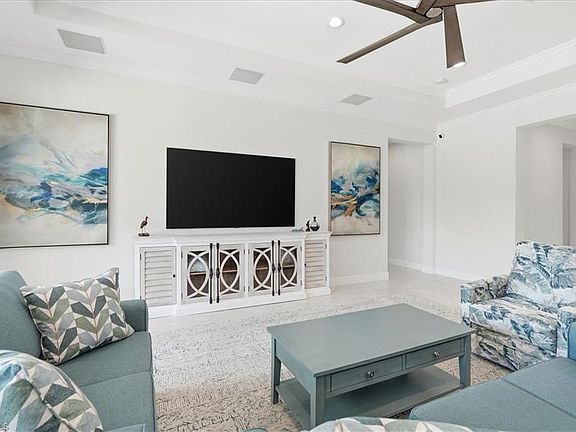 4th image of 4559 Tamarind WAY