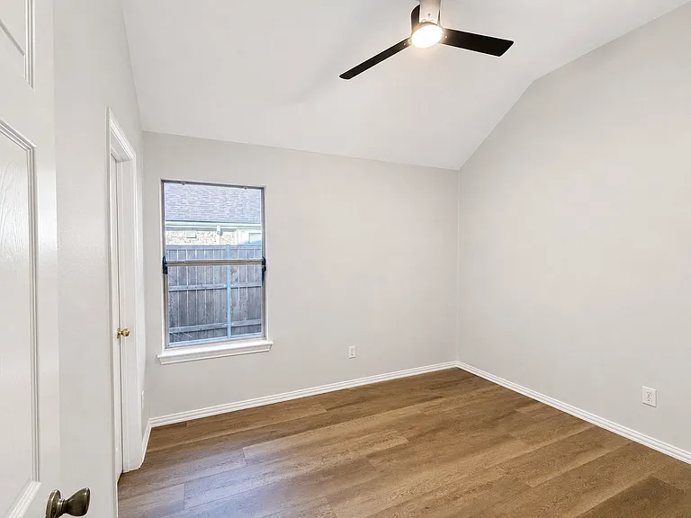 1816 Caddo Lake Dr — Photo 17