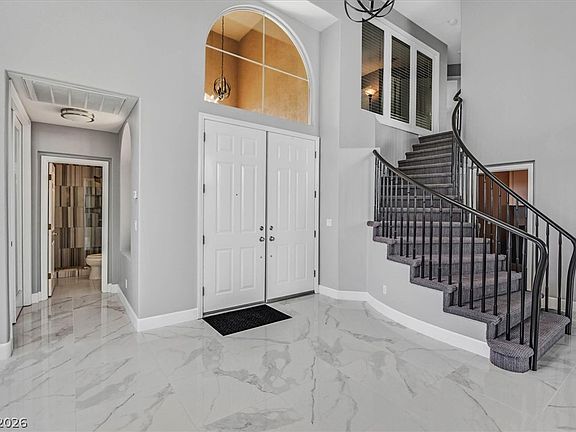 2nd image of 2077 Jupiter Hills Ln