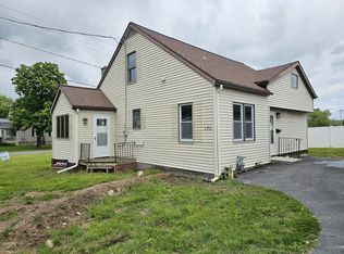 170 N 5th St, Lewiston, NY 14092