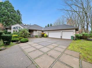 31325 SW Village Green Ct, Wilsonville, OR 97070