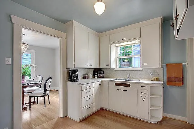 1720 NE 58th St — Photo 7