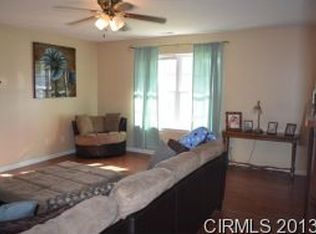 2811 Beachwalk Ln, Kokomo, IN 46902