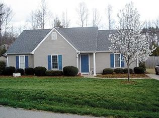 204 Nandina Heights Blvd, Easley, SC 29640