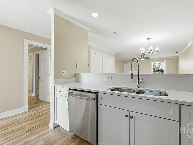 431 Montgomery St #A — Photo 9