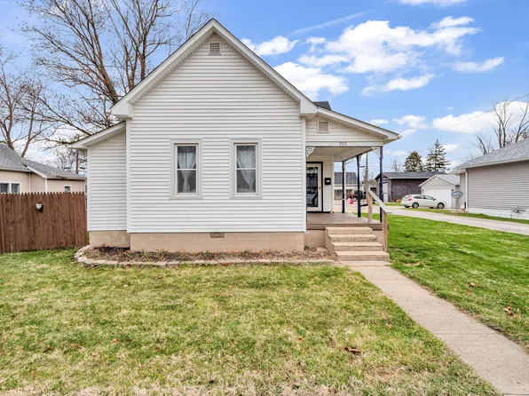 708 W Powell St, Lebanon, IN 46052