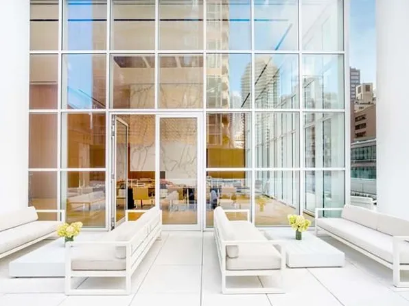 200 East 59th Street image 12 of 15