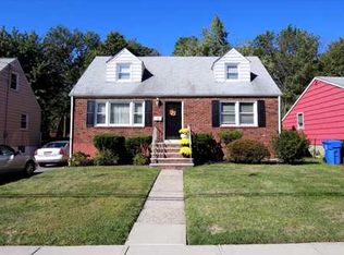 33 Amherst Ave, Colonia, NJ 07067
