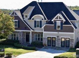 25 Rolling Meadows Dr, Clayton, NC 27527