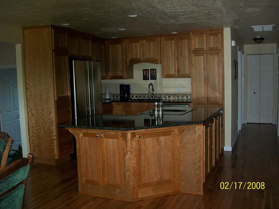 New kitchen and Jenn Air Aps