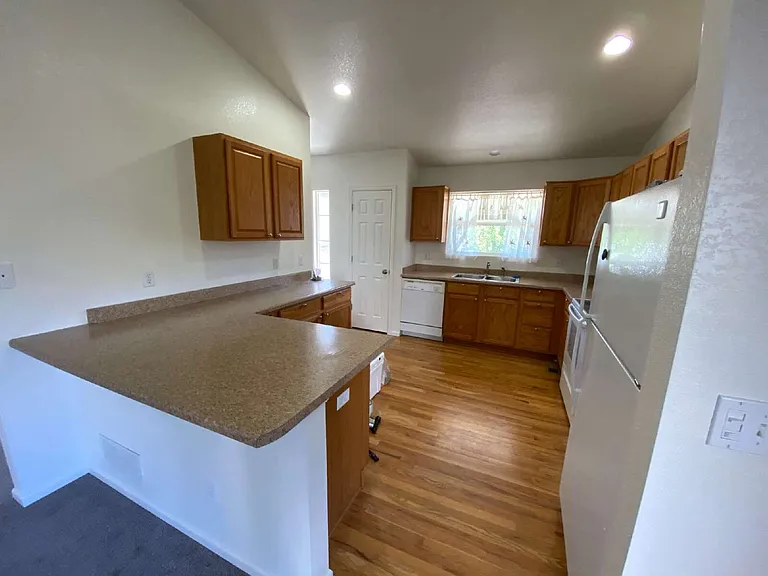 19009 E Baker Pl — Photo 7