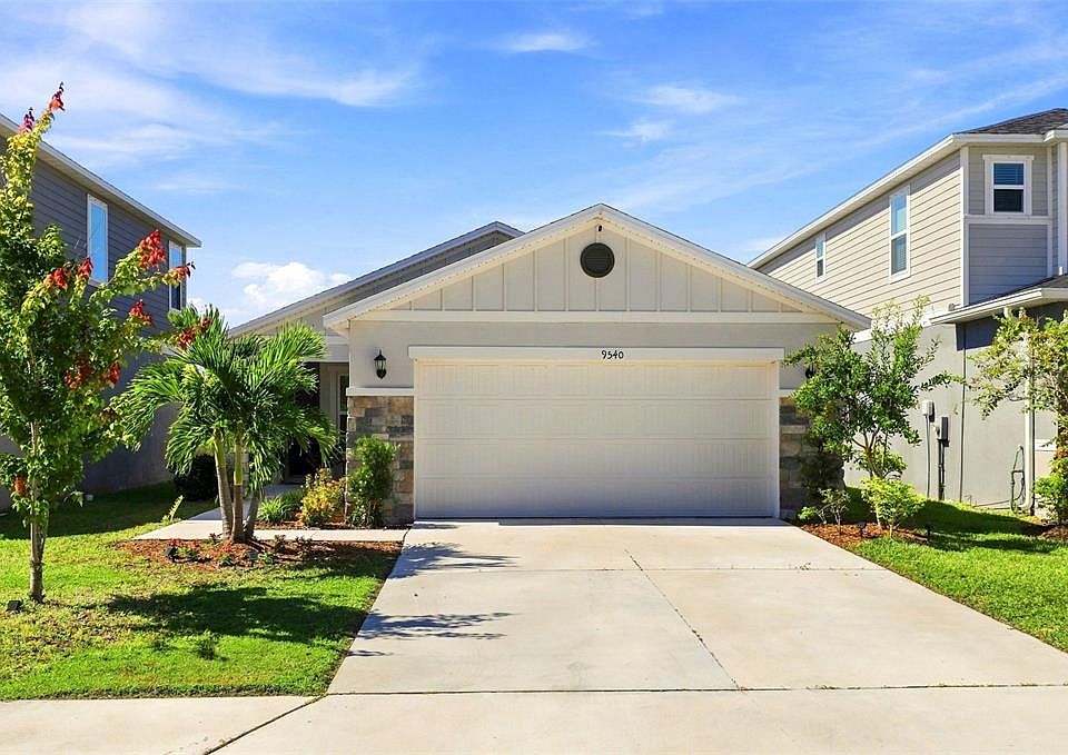 1st image of 9540 SANDY BLUFFS CIRCLE