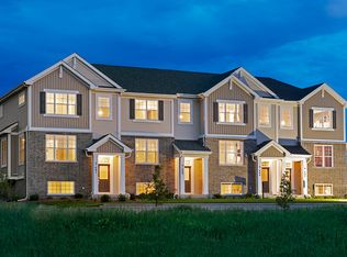 30W162 Wheeler Cir, Roselle, IL 60172