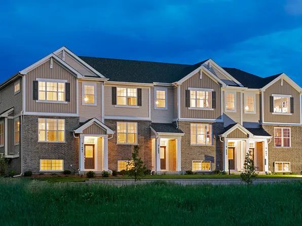 3S402 Wheeler Cir, Naperville, IL 60563