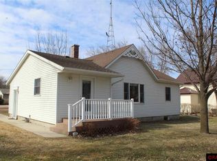 26034 190th St, Sleepy Eye, MN 56085