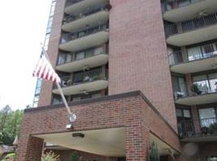 1 Tree Tops Ln APT 404, Little Rock, AR 72202