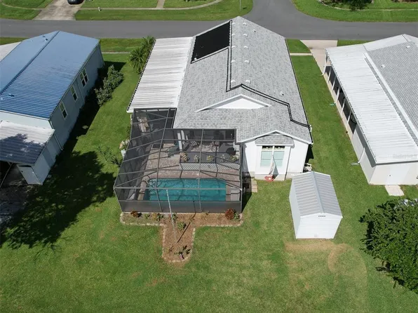 6036 Ridgeway Dr, Zephyrhills, FL 33542
