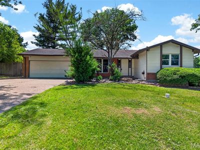 3297 Gwengreen Dr, Bridgeton, MO, 63044