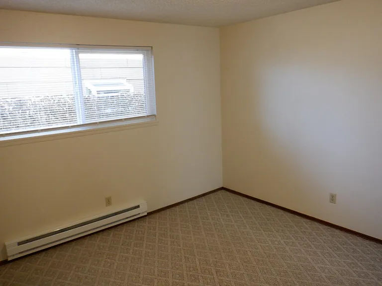 425 Pelly Ave N #2 — Photo 19