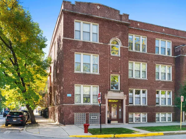 2001 W Warner Ave #2, Chicago, IL 60618