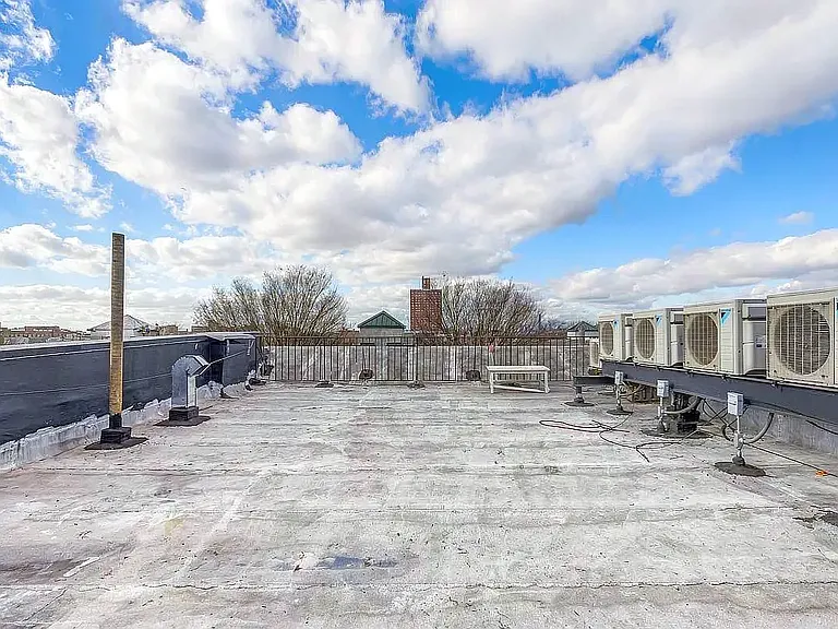 373 Howard Ave #3C — Photo 6