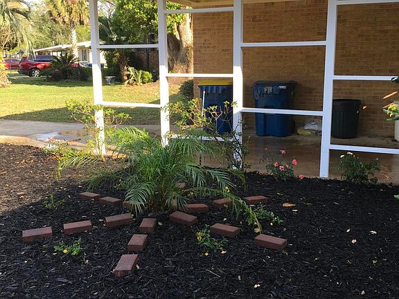 4th image of 3302 Lenczyk Dr W