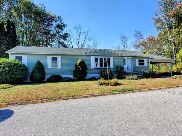 29 Perry Road, Hyde Park, NY 12538