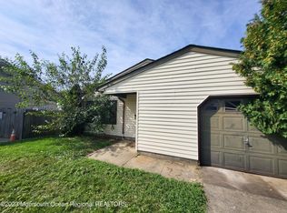 27 Passaic St, North Middletown, NJ 07748