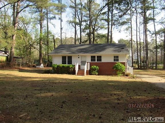 2nd image of 103 S West Rd