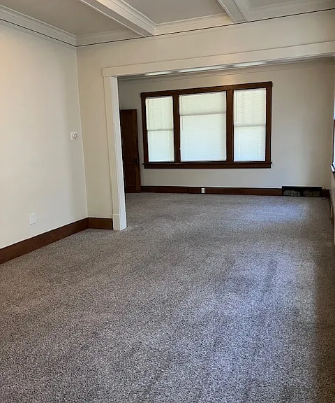 617 E Republic St — Photo 5
