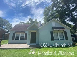 102 E Church St, Headland, AL 36345