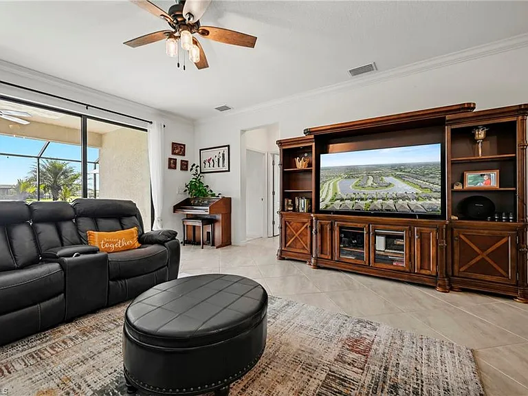 3424 Murcia Ct — Photo 13