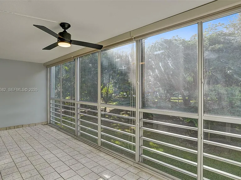 3001 Portofino Isle #K2 — Photo 22