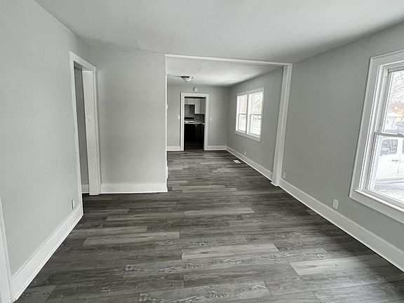 2nd image of 1201 S Delphos St