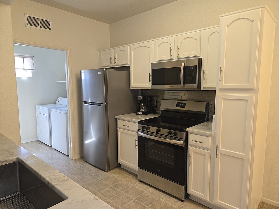 1st image of 41410 Juniper St Unit 2022