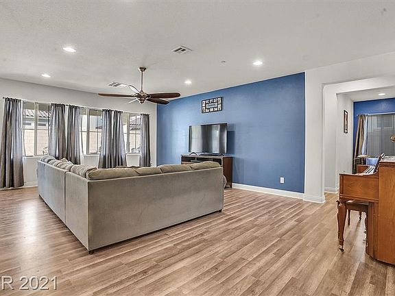 5th image of 602 Cadence Vista Dr