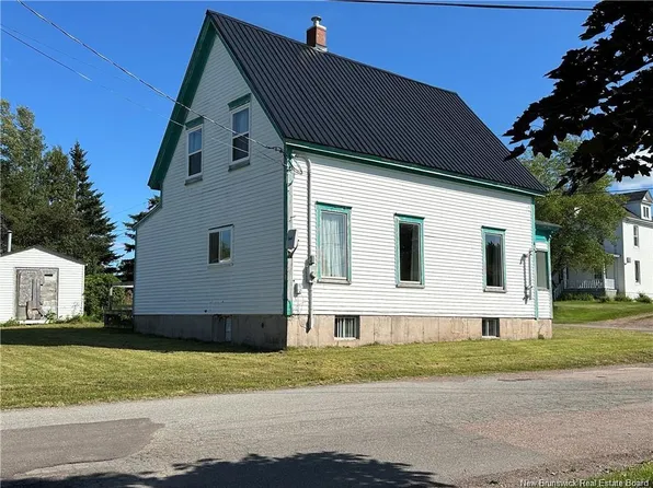 16 Fort St, Pt Elgin, NB E4M 1L4
