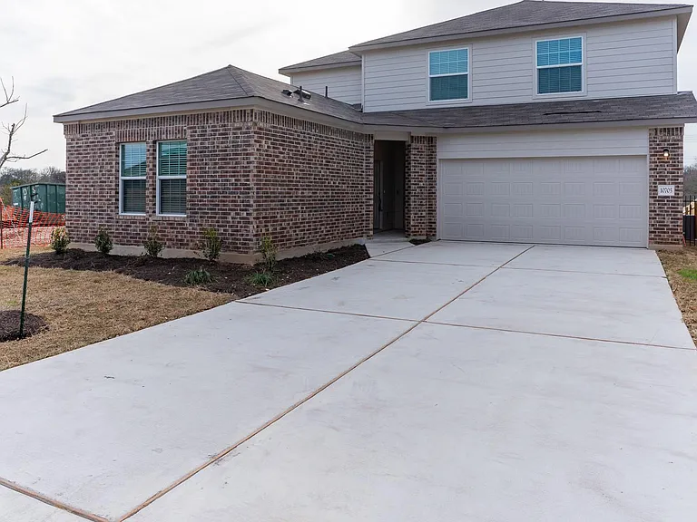 10705 Steinbeck Dr — Photo 1