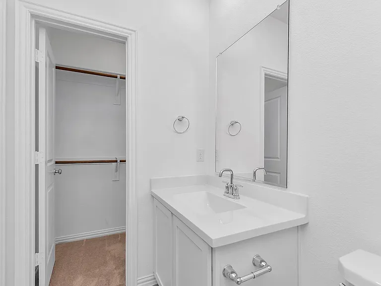7204 Black Cherry Ln — Photo 18